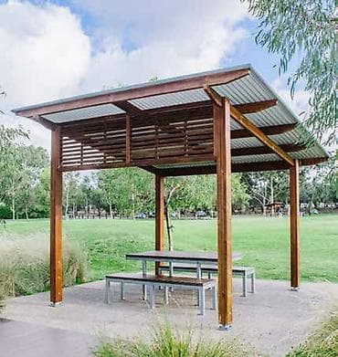 lupa led: Taxta Pergola – bağ və həyət üçün estetik kölgəlik sistemi - — 2