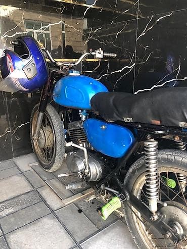 yan güzgülər s: 125 kub ela vezyetdedi hec bir prAblemi yoxdu bira kasmatik işler var — 4