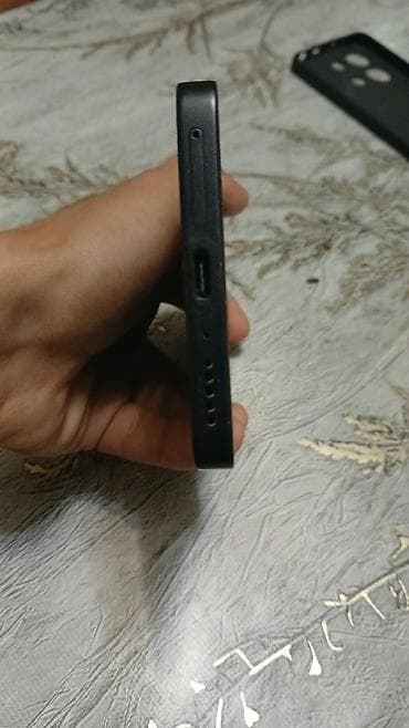 15 pro ikinci el: Redmi Note 13, 128 GB, rəng - Qara, Sensor — 3