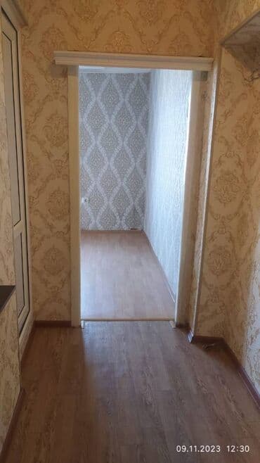 evler bineqedide: Sumqayıt şəhəri,3-cü mkn-da 2 otaqlı təmirli ev kirayə verilir.Ev yeni — 9