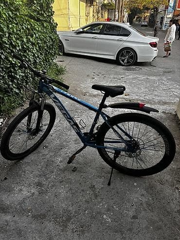 VEGAS dağ velosipedi - Çərçivə: yüngül metal, mavi rəng, qrafika