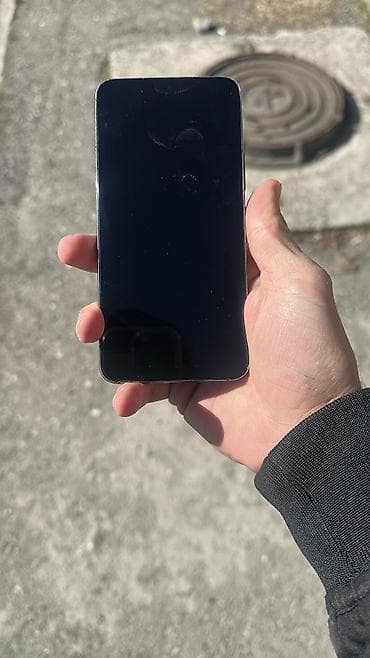 samsung a 8: Samsung Galaxy S22, 256 GB, rəng - Qara, Simsiz şarj — 2