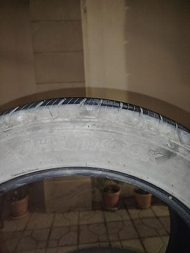 Nəqliyyat: Şin Hankook 235 / 55 / R 19 — 3