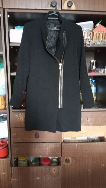 женские куртки трансформер: Qadın üst geyimləri dəsti 1) Qara qısa puf şişmə gödəkçə - Ön hissədə — 3