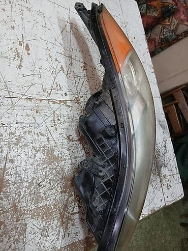 dört fara: Sağ, Yaxın və uzaq vuran işıqlar Hyundai, Orijinal — 2