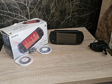 instpower nədir: Sony PSP Street (E1004) əl konsolu Komplekt: - Orijinal qutu - PSP — 1