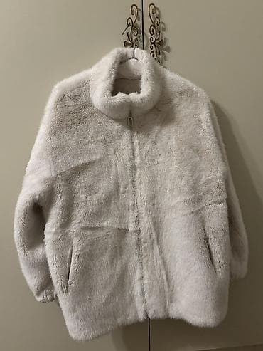 2020 kurtkalar: 60 manata alınıb,25-ə satılır. Heç bir defekti yoxdur, böyük olduğu — 1