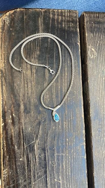 Klassik masa, Taxta, Dördbucaq masa