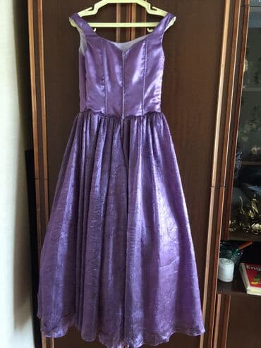 nişan paltarı: Dekolte toy və ya nişan paltarı, 2dəfə geyinilib — 3