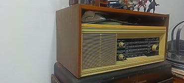 radiolar: Məhsul: Sovet istehsalı “ВЭФ/ВЭФ-68.2” masaüstü radiola (böyük — 2