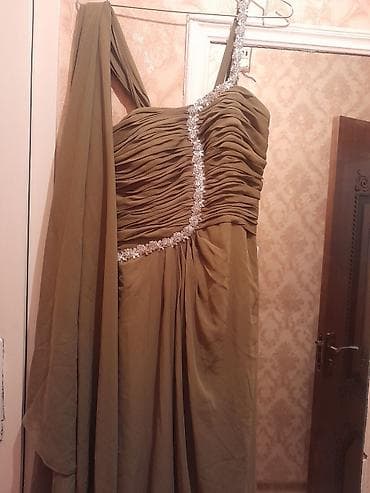 Женская одежда: Вечернее платье, Макси, S — 1