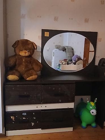 android guzgu: Uşaq otağı üçün modul mebel dəsti Tərkibi: - Geniş komod/saxlama — 1