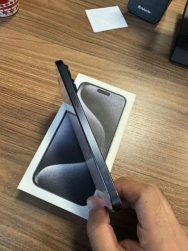 mac pro: IPhone 15 Pro, 256 GB, Black Titanium, Simsiz şarj, Face ID, Sənədlərlə — 2
