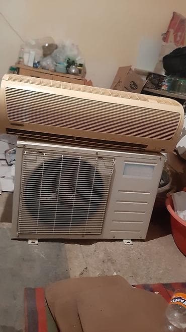 mini kondisionerler: Kondisioner 40-45 kv. m, Split sistem — 2