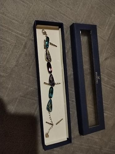 zergerlik: Bilərzik, Swarovski — 1