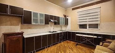 Mətbəx mebeli satılır 400 azn.İki hissədən ibarətdir. Birinci hissənin