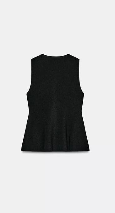 zara mont: Yenidi
Əldədi
Ölçü M
Qiymət 70
Çatdirilma pulsuz — 2