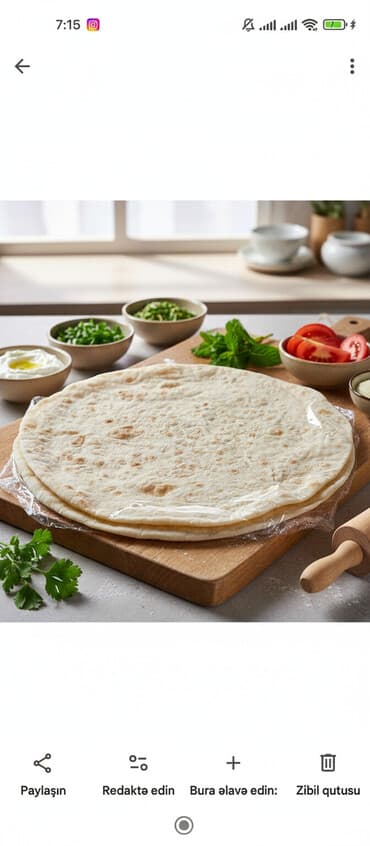 İçkilər: Məhsul: Lavaş (nazik yuxa) Təsvir: - Təndirdə/qızdırılmış səthdə — 1