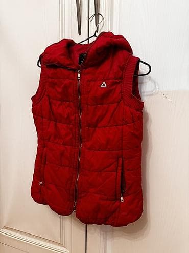Qırmızı rəngdə qadın/kids şişme jilet - İsti saxlamaq üçün yüngül