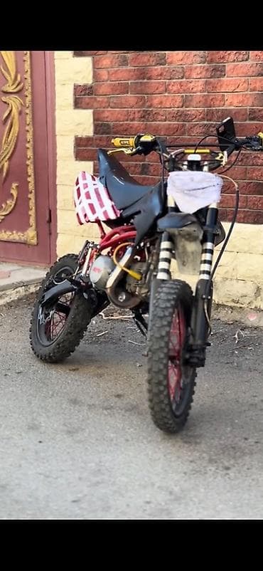 07 disk: Off-road pitbike/motokros tipli motosiklet Xüsusiyyətlər: - Yığma — 2