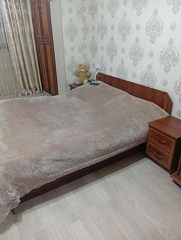 Yataq otağı mebel dəsti Tərkib: - İki nəfərlik taxt çarpayı (klassik