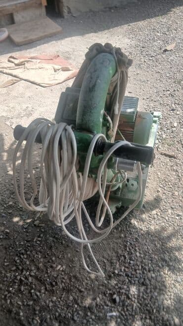 шнековая соковыжималка баку: Pol yonan aparat az istifadə olunub. Heç bir pbamlemi yoxdu — 4