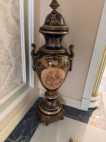 Antik üslubda dekorativ əşyalar və mebellər toplusu - Boulle — 9