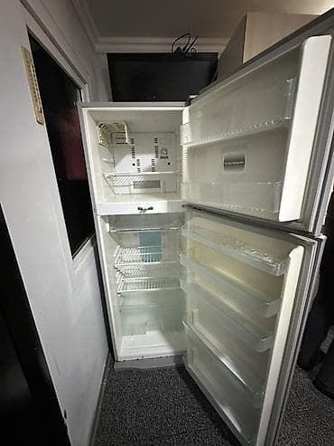 mafia 2: 2 qapılı Toshiba Soyuducu Satılır, rəng - Gümüşü — 2