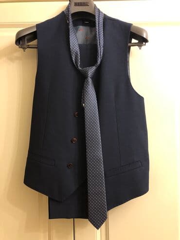 kişi ucun klassik qara kostyum: Kostyum satilir. Damat brendinindir. Cox az qeyilib demek olarli teze — 5