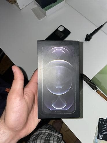 mac pro: IPhone 12 Pro, 256 GB, Graphite — 3