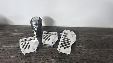 divan ucun ortukler: Avtomobil interyeri üçün aksesuar dəsti - Mexaniki sürətlər qutusu — 2