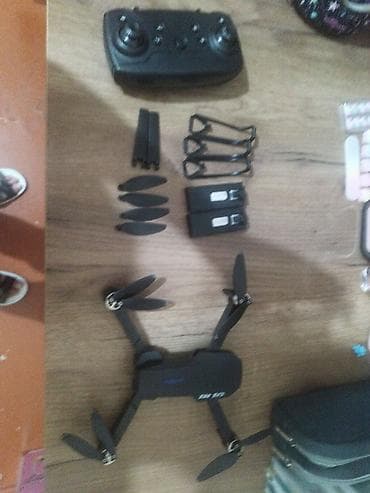 star x mini hd 2: Qatlanan mini dron və aksesuar də Məzmun: - Qatlanan konstruksiyalı — 2