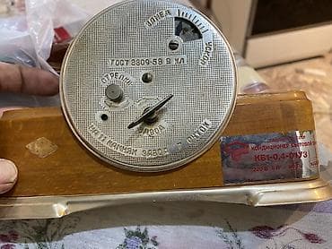 Охота и рыбалка: Настольные Механические Антикварные часы Zarya, 1984 год — 3