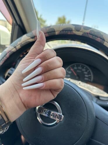 şpaklyovka ustası: Dırnaq ustası tələb olunur, Yerin icarəsi, 3-5 illik təcrübə — 8