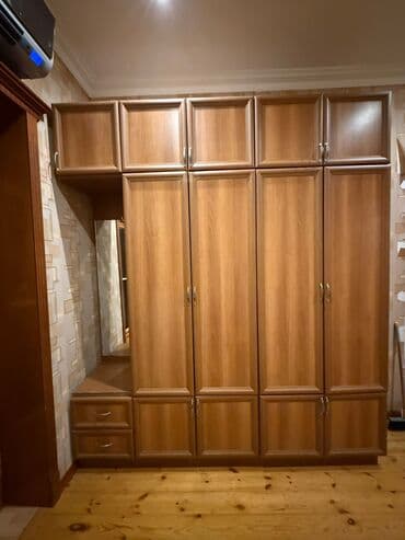 şkafların satışı: Dəhliz dolabı Satilir 150₼ Material laminat Ölçü eni 2.15 hün 2.50 — 1