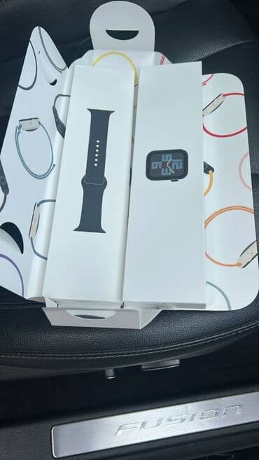 elektoron saat: Iwatch SE2 44mm Xira ciziqlar var. Problemi yoxdur əla — 5