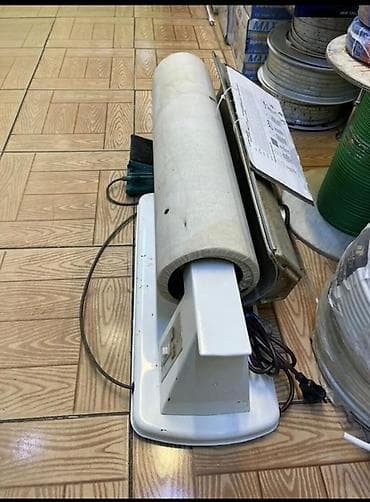 ariston ikinci el: Rusiya istehsalı pres ütü satılır. İşlənməyib. Pərdə, otel, və digər — 3