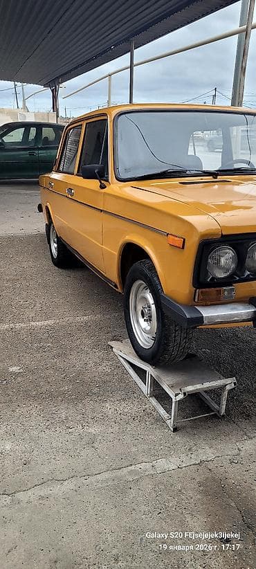bmw satis: VAZ 2106, sarı rəngli sedan Müəssisə: VAZ Model: 2106 (klassik — 3