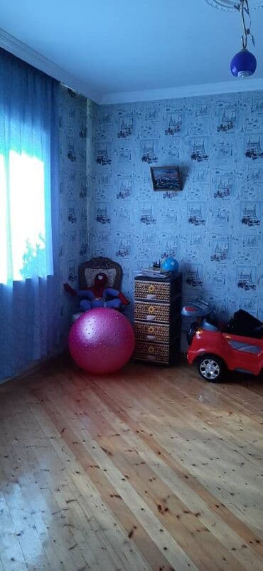 qaracuxurda ev: 98 kv. m, 3 otaqlı — 4