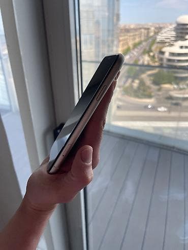 iped 9cu nesil: IPhone 11, 128 GB, Ağ, Barmaq izi, Face ID, Sənədlərlə — 8