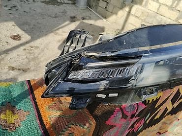 blok konstruktorlar: Sağ, Yaxın və uzaq vuran işıqlar Changan, 2025 il, Çin, İşlənmiş — 3