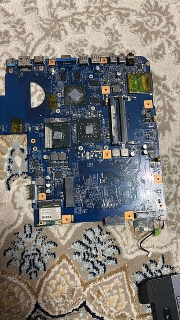 pc komputer: Acer noutbuk hissələri satılır hər biri işləkdi ayrı ayrı satıram — 1