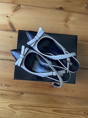 it ucun kəmər: Qadın ayaqqabısı – klassik üslubda slingback - Rəng: krem və qara — 2
