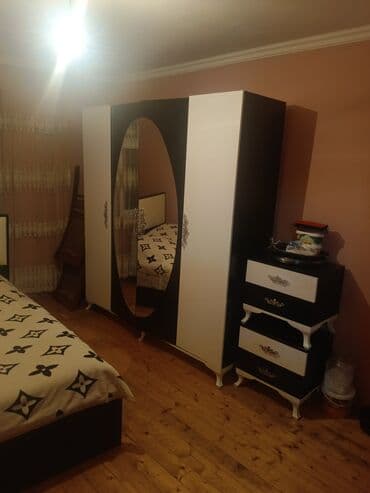 upd qesebesinde kiraye evler: УПД 3 комнаты, 62 м², Средний ремонт — 10