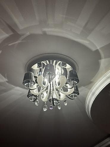 Çılçıraq, 10 və daha çox lampa, Metal