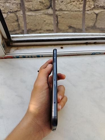 ayfon 16 e: Samsung Galaxy J5 Prime, 16 GB, rəng - Qara, Düyməli — 5
