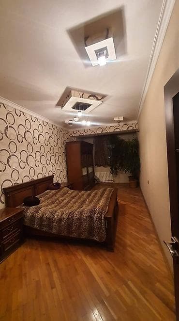 qobuda ev satilir: Terlam shadliq sarayinin yani 17/16 . 1-2ye predelka tam sheryitli 550 — 5