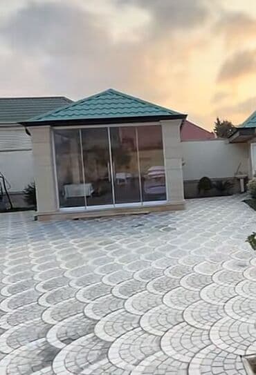 Satış üçün həyət evi – ayrı tikili qonaq evi/studiya tipli məkan -