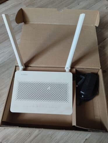 Mətbəx texnikası: Huawei Wi‑Fi router - Marka/model: Huawei (üzərində “Huawei” loqosu) — 1