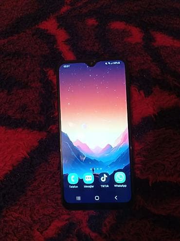 Samsung A10e, 32 GB, rəng - Qara, İki sim kartlı